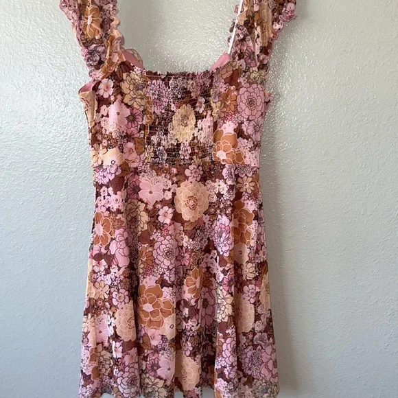 Off the shoulder retro floral 70s baby doll dress - Picture 5 of 5